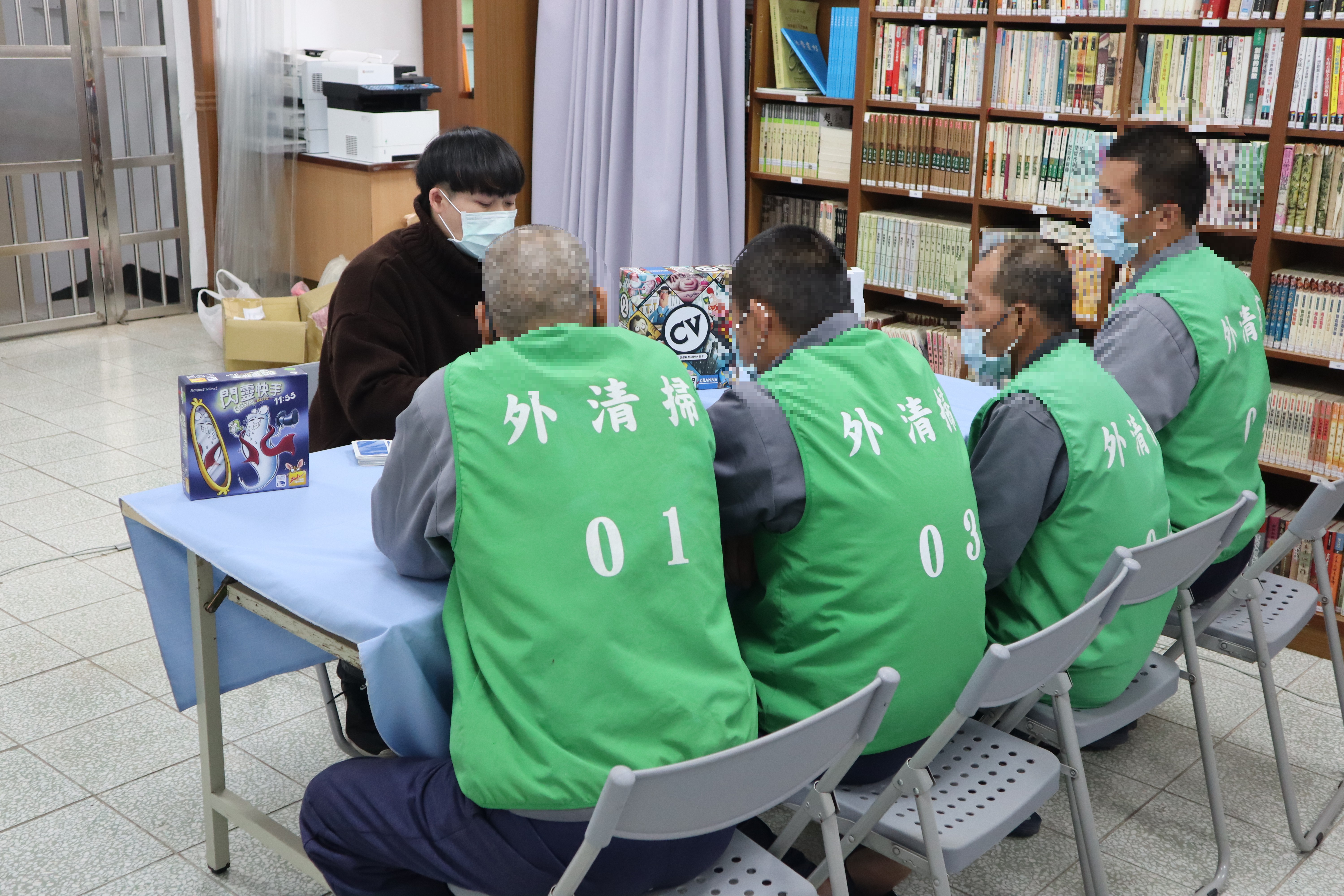 社工員介紹遊玩時需注意事項