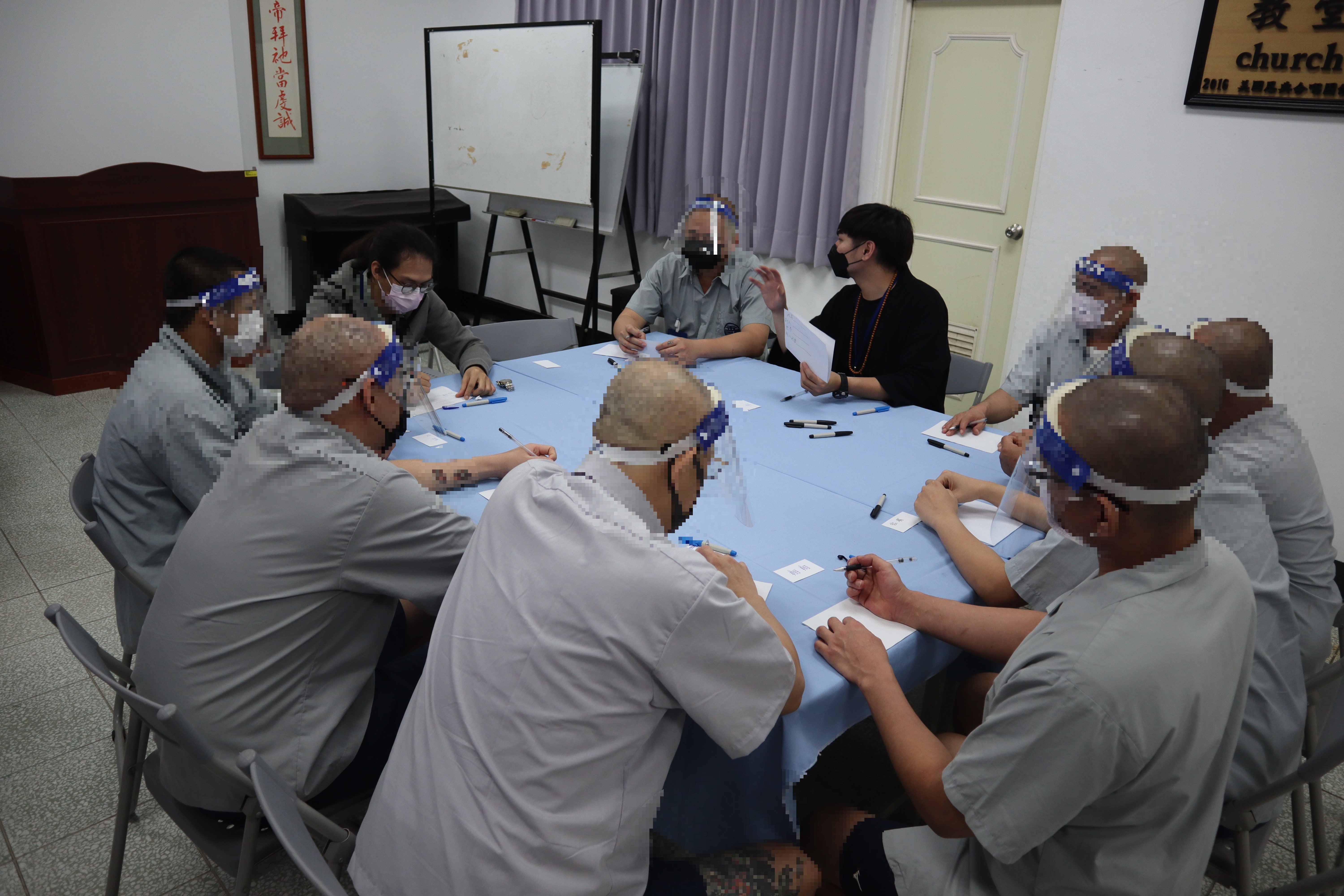 Psychologists and inmates describe the connotation of this course